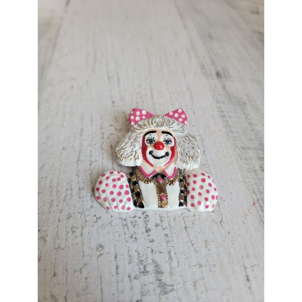 Ron‎ Lee adorable Lara clown pin Vintage collectible